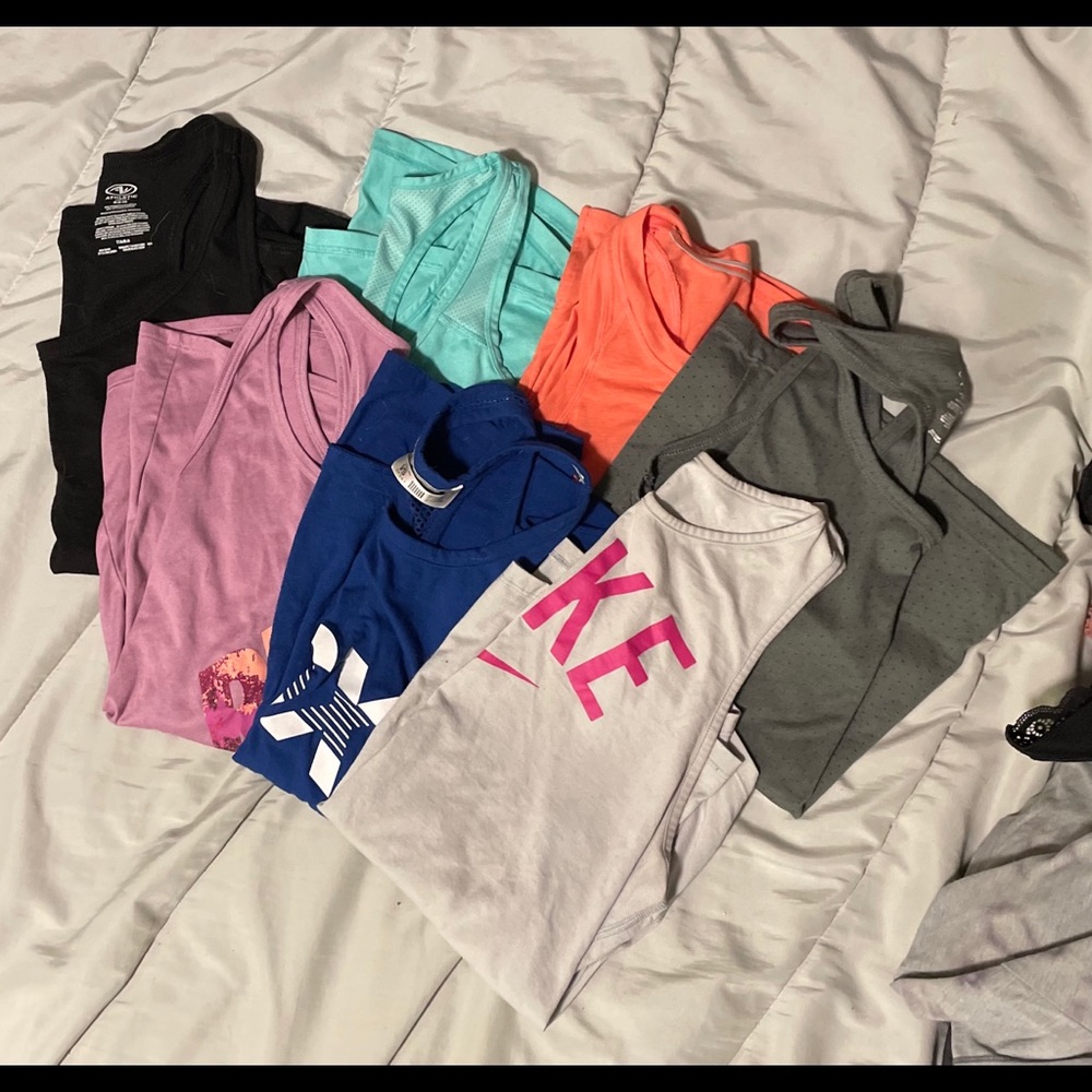 Active wear tank tops